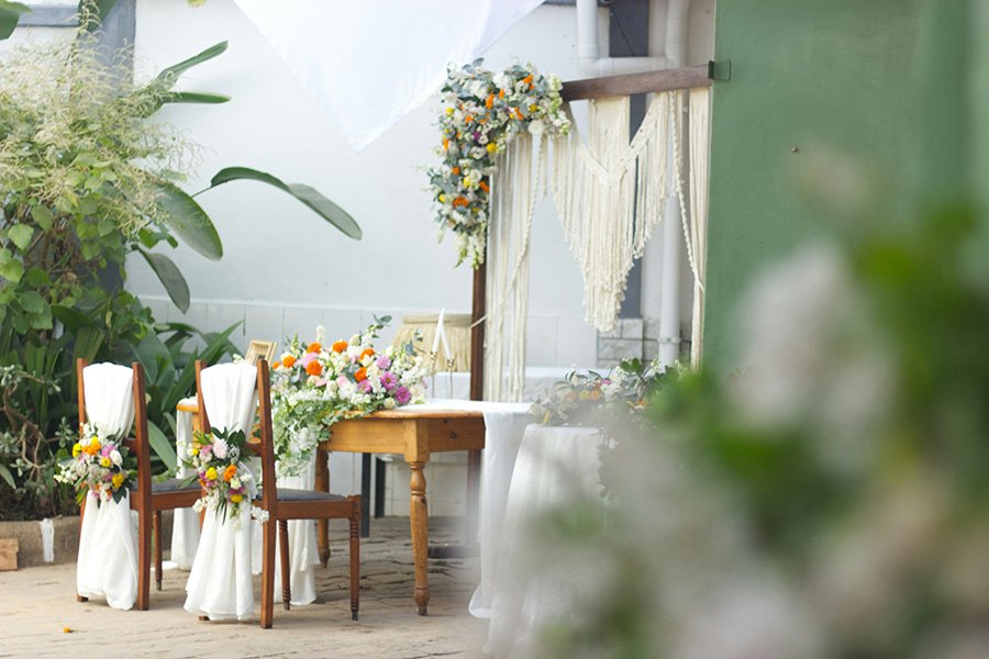 Small Intimate Wedding table