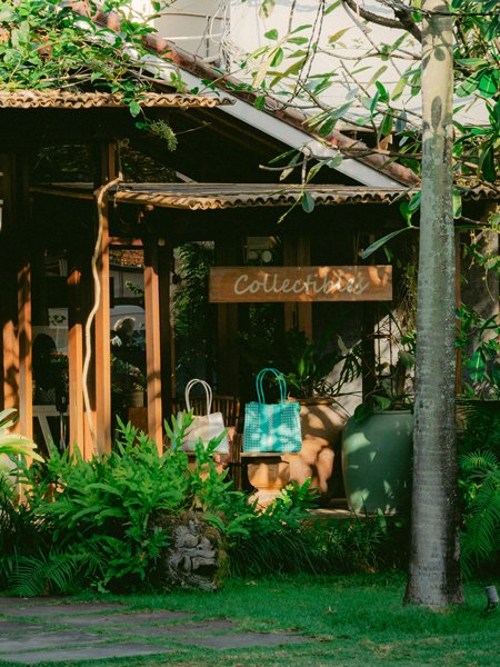 Boutique Shops
